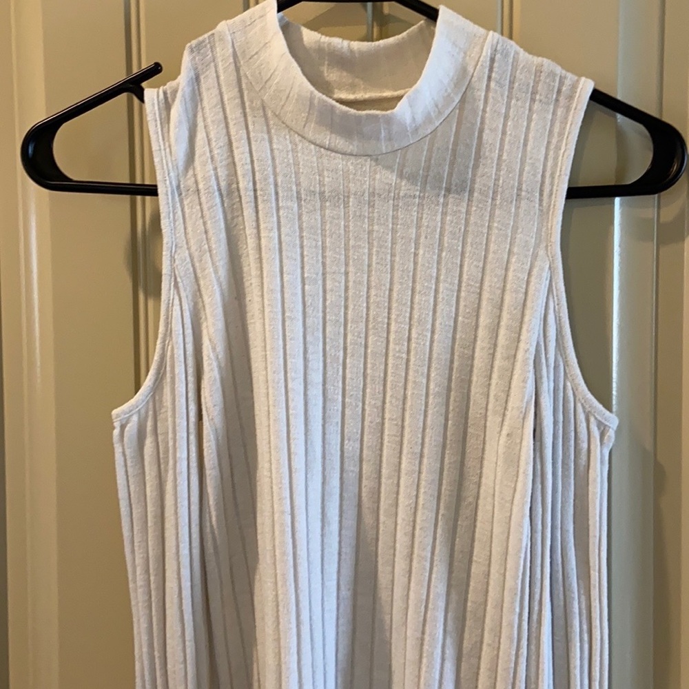 Cold Shoulder Pullover By American Eagle Brand - image 2